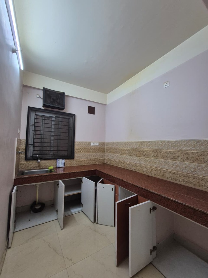 Unfurnished 3bhk in Survey, Guwahati, Assam, India for Rent